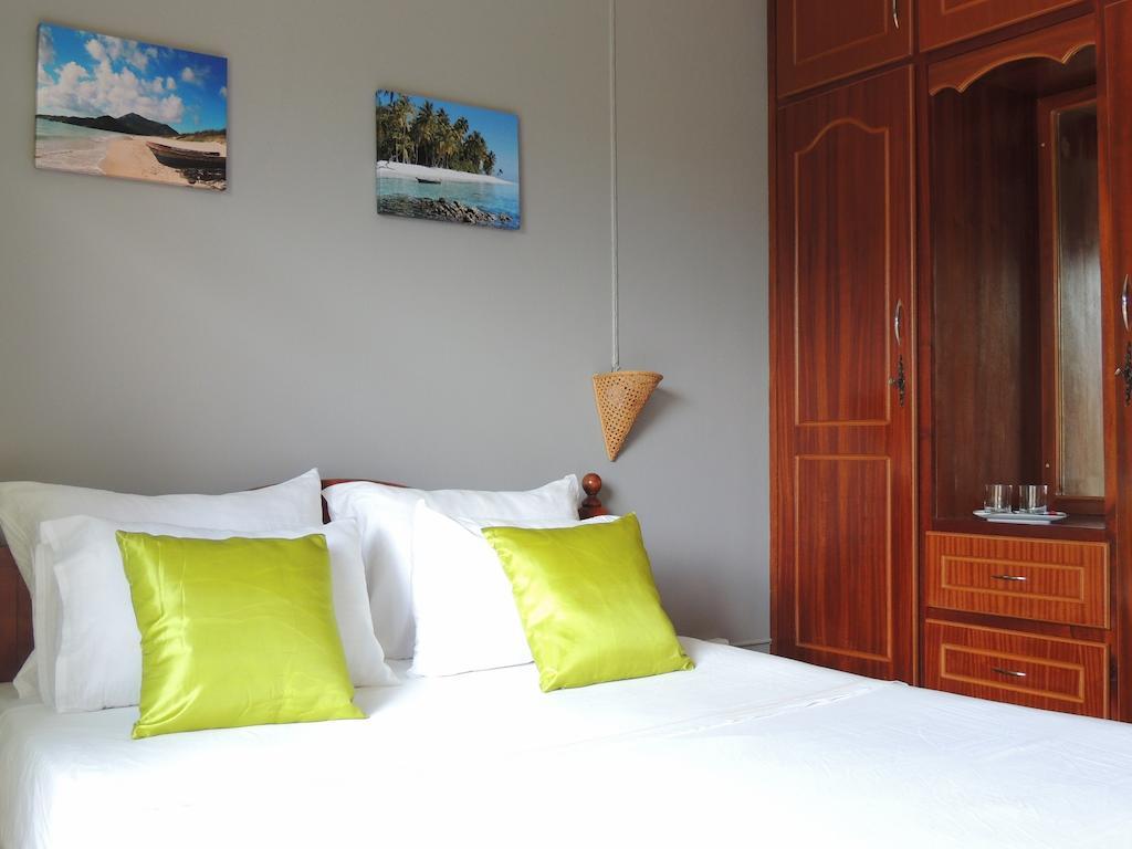 Elysee Residence Trou-aux-Biches Quarto foto